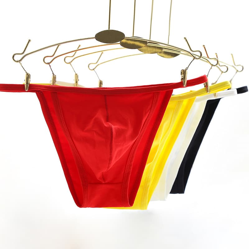 Men's gay thong underwear, cotton thong, low-rise, sexy, pubic hair wholesale.