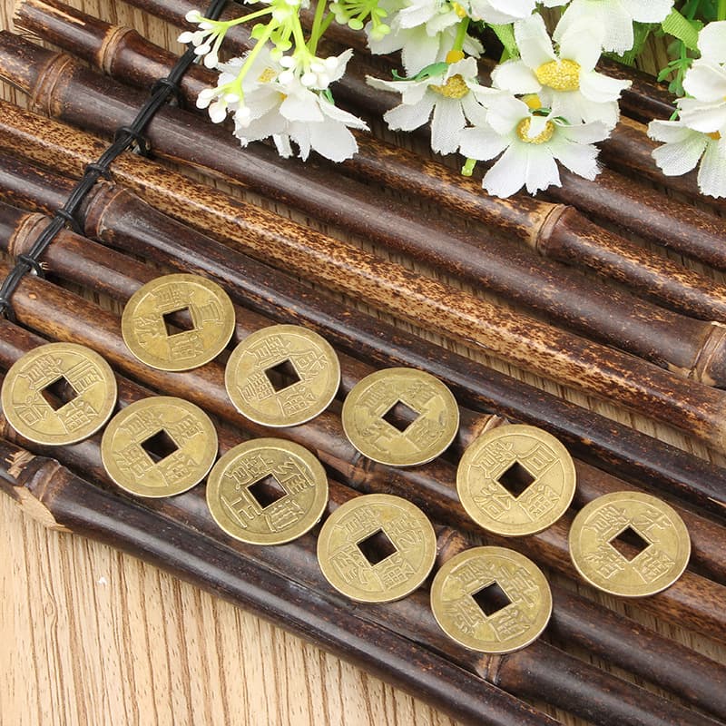 2.4cm Diameter Antique Copper Coins Qing Dynasty Alloy Crafts Five Emperor Coins Wholesale Ancient Coin Ten Emperor Coins