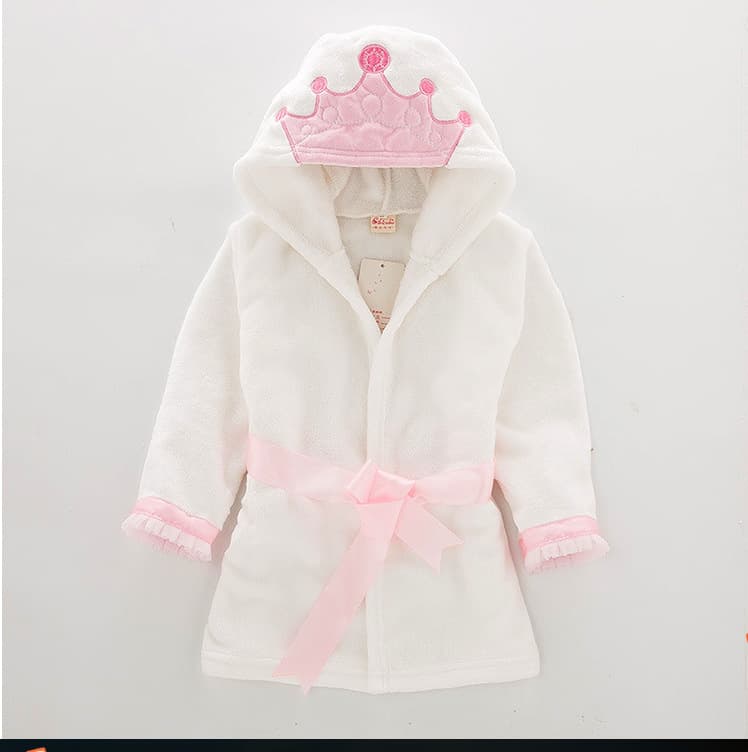 Children's Flannel Baby Bathrobe, New Fashion Kids' Homewear for Boys and Girls, Cute Crown Design, Drop Shipping Available