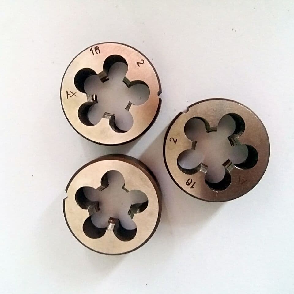 Fine-thread round dies for stainless steel metric external threads, alloy tool steel round dies