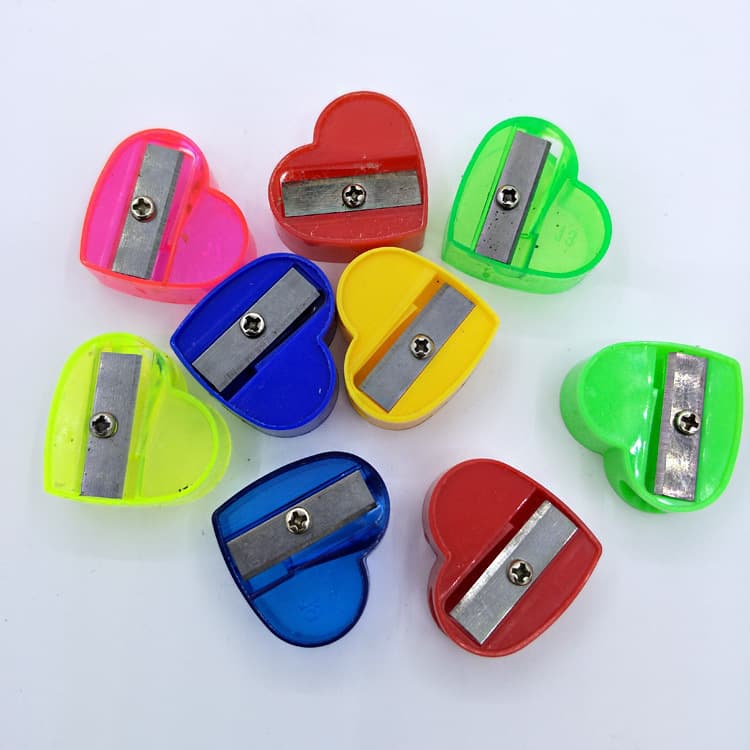 Peach heart-shaped pencil sharpener simple practical children's sharpener heart-shaped sharpener