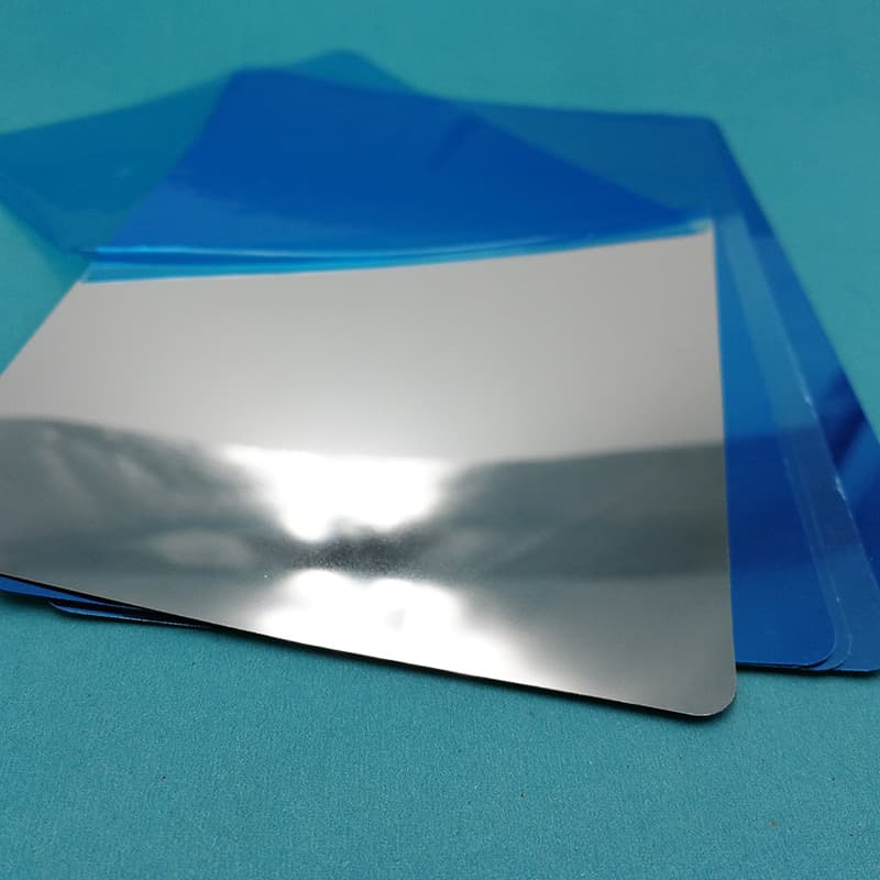 PET plastic reflective sheets, silver mirror stickers, bendable electroplated reflective soft mirrors, and PET lens roll processing.