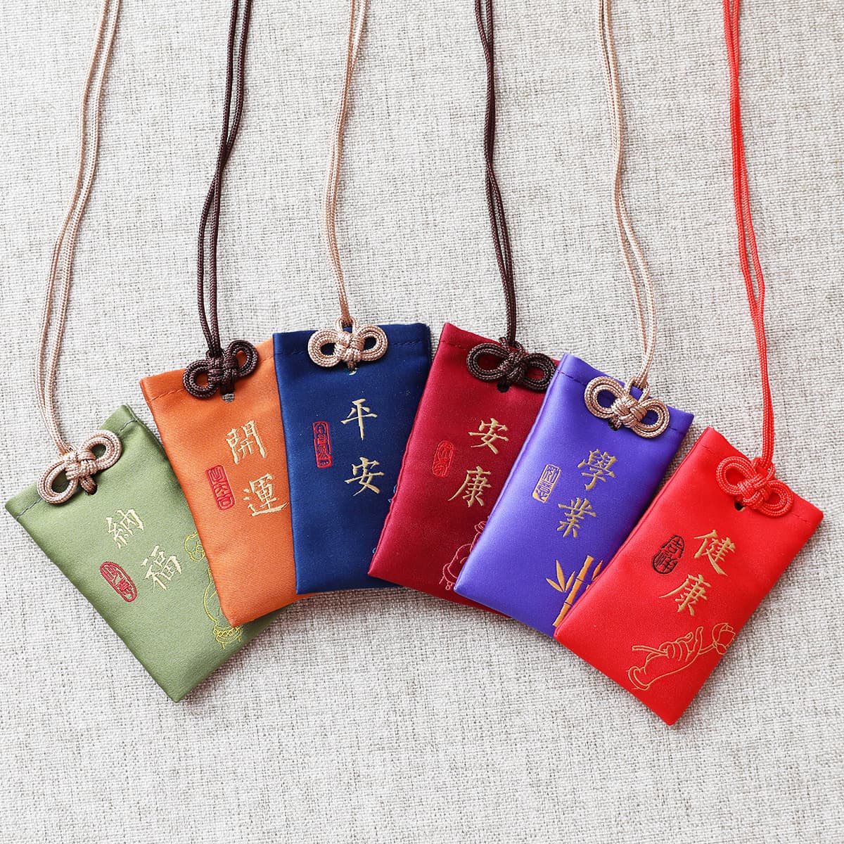 Manufacturer Wholesale Blessing Bag Sandalwood Sachet Car Hanger Temple Customizable Neck-hung Lucky Charm Peace Talisman Omamori Sachet