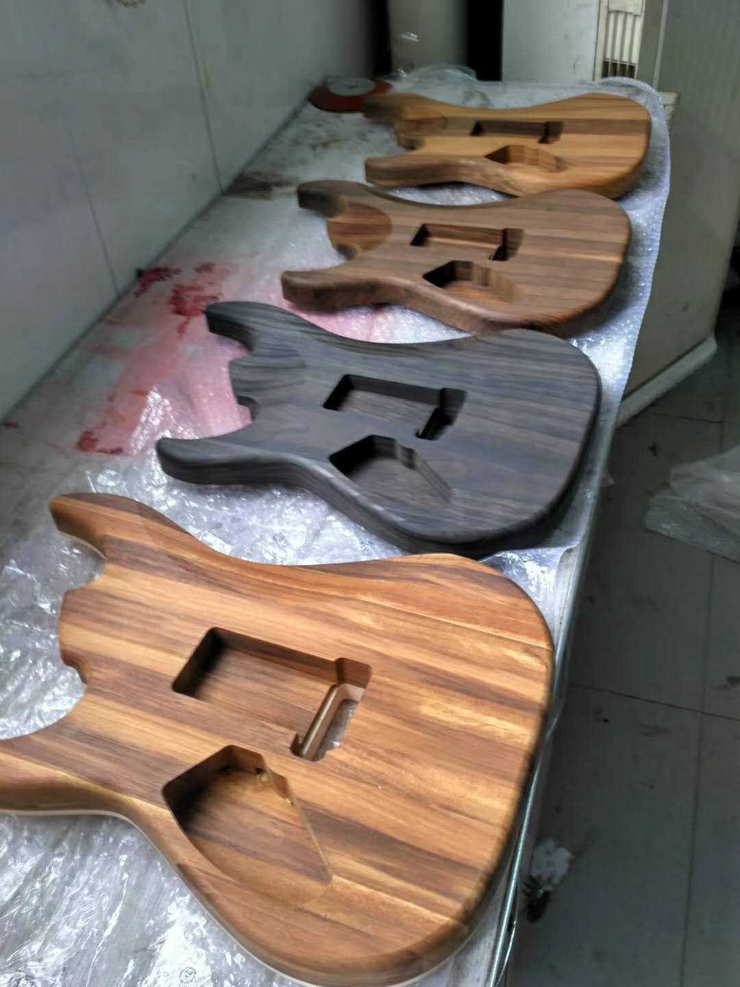 Blackwood Rosewood Maple Paulownia Electric Guitar Bass Guitar Body