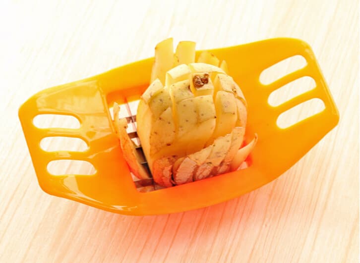 Multi-Functional Creative Kitchen Tool Potato Cutter French Fry Maker Vegetable Slicer Kitchen Gadget