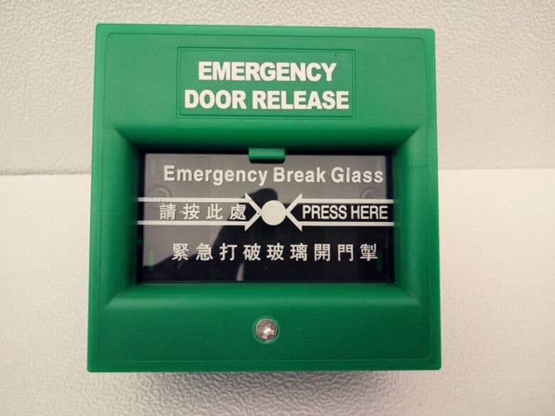 Bochong BC102 Fire Alarm Button Glass Break Access Control Switch Glass Break Emergency Button Alarm Green
