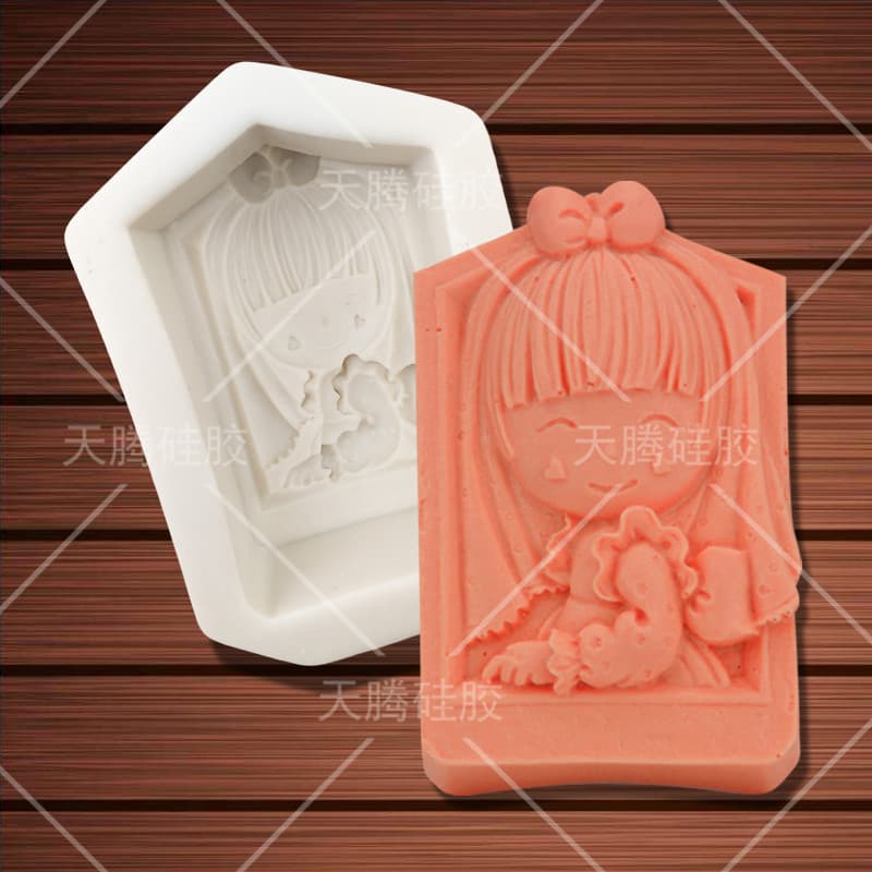 DIY Girl Smile Silicone Mold Handmade Flip Candy Cake Mold Flip Candy Tool Soap Mold