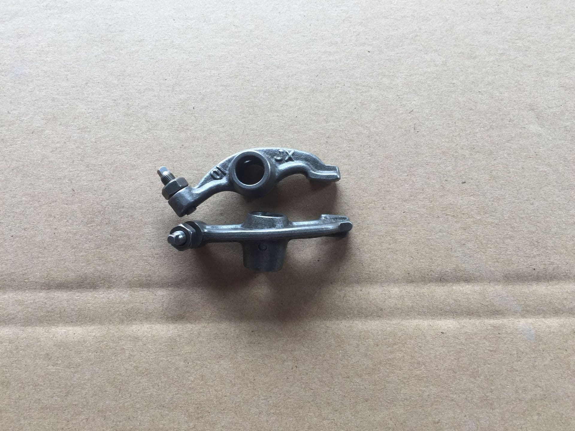 Motorcycle Parts Cylinder Head 50 C50 Valve Rocker Arm Juxing Original Factory Parts Main Engine Matching