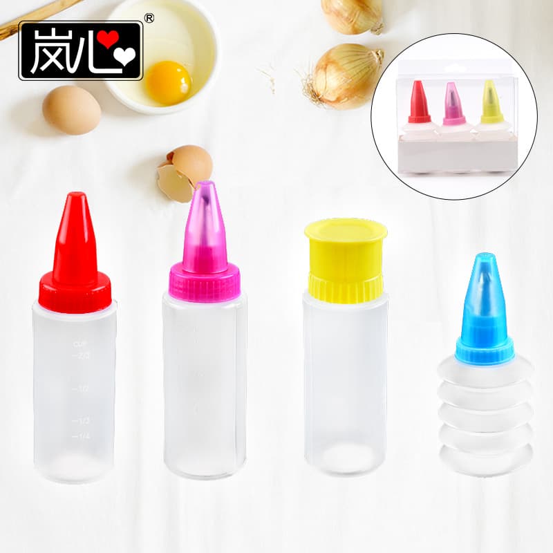 Manufacturer wholesale cake decorator plastic cream vase cone cream nozzle kitchen baking tools