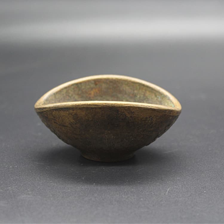 Wholesale Antique Replica Collectible Yuanbao Pure Copper Wine Cup for Wealth and Fortune Copper Wine Cup Craft Ornament
