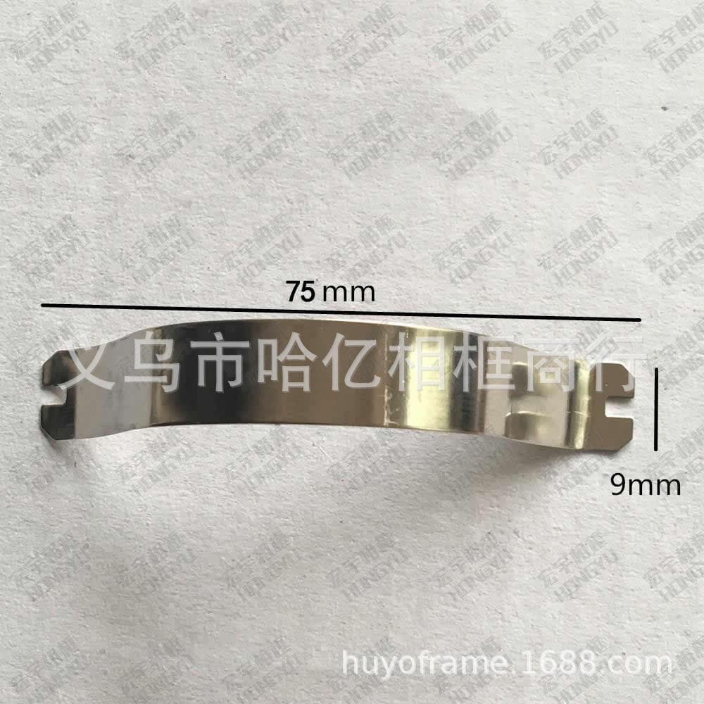 Frame hardware accessories for crystal porcelain paintings, aluminum alloy frames, picture frames, using spring clips.