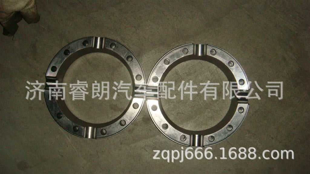 Manufacturer wholesale Sinotruk Howo Steyr parts WG9970320130 Differential case, inter-axle AC26