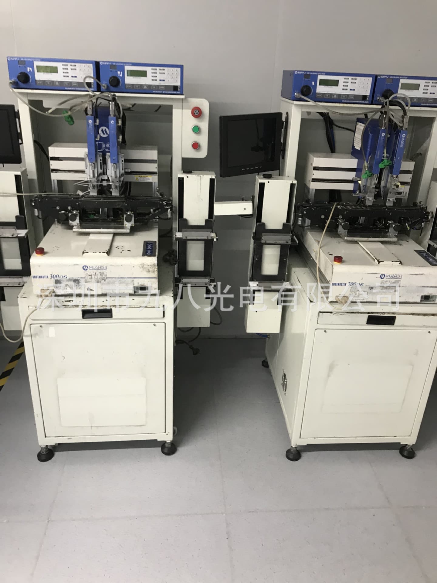 Used Musashi 300 Dispensing Machine upgraded with automatic loading/unloading, 300DS precision semi-automatic dispensing equipment.