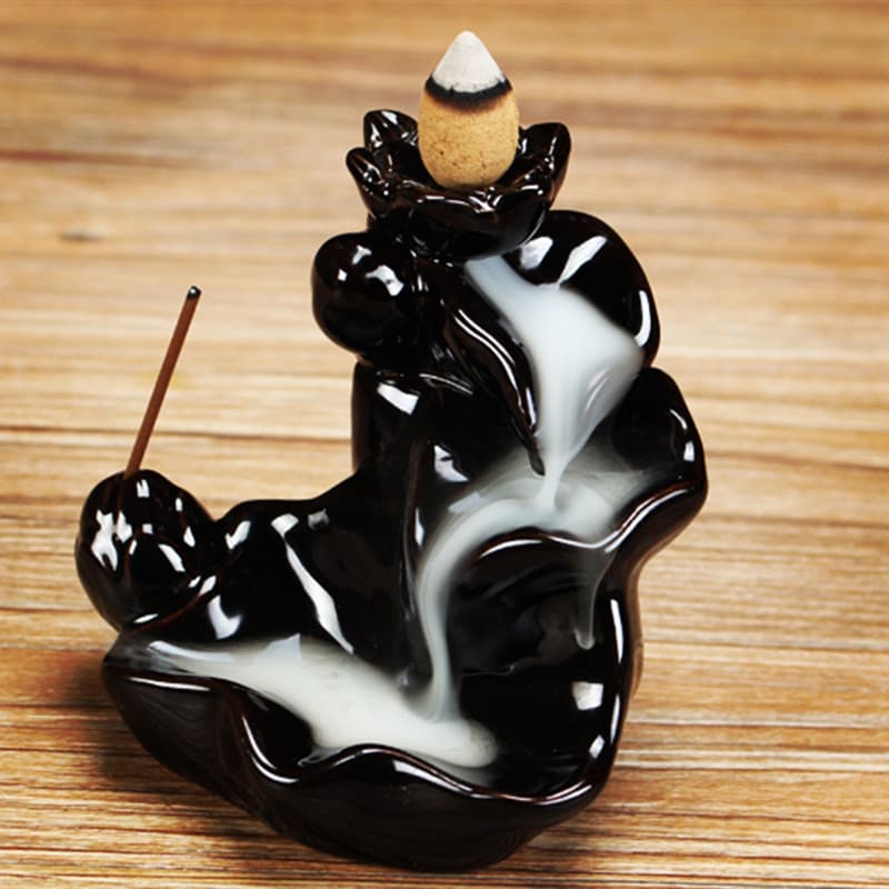 Ceramic backflow incense burner for home furnishings, Buddha's hand, lotus pond, night, mountain and flowing water backflow incense burner, wholesale in stock