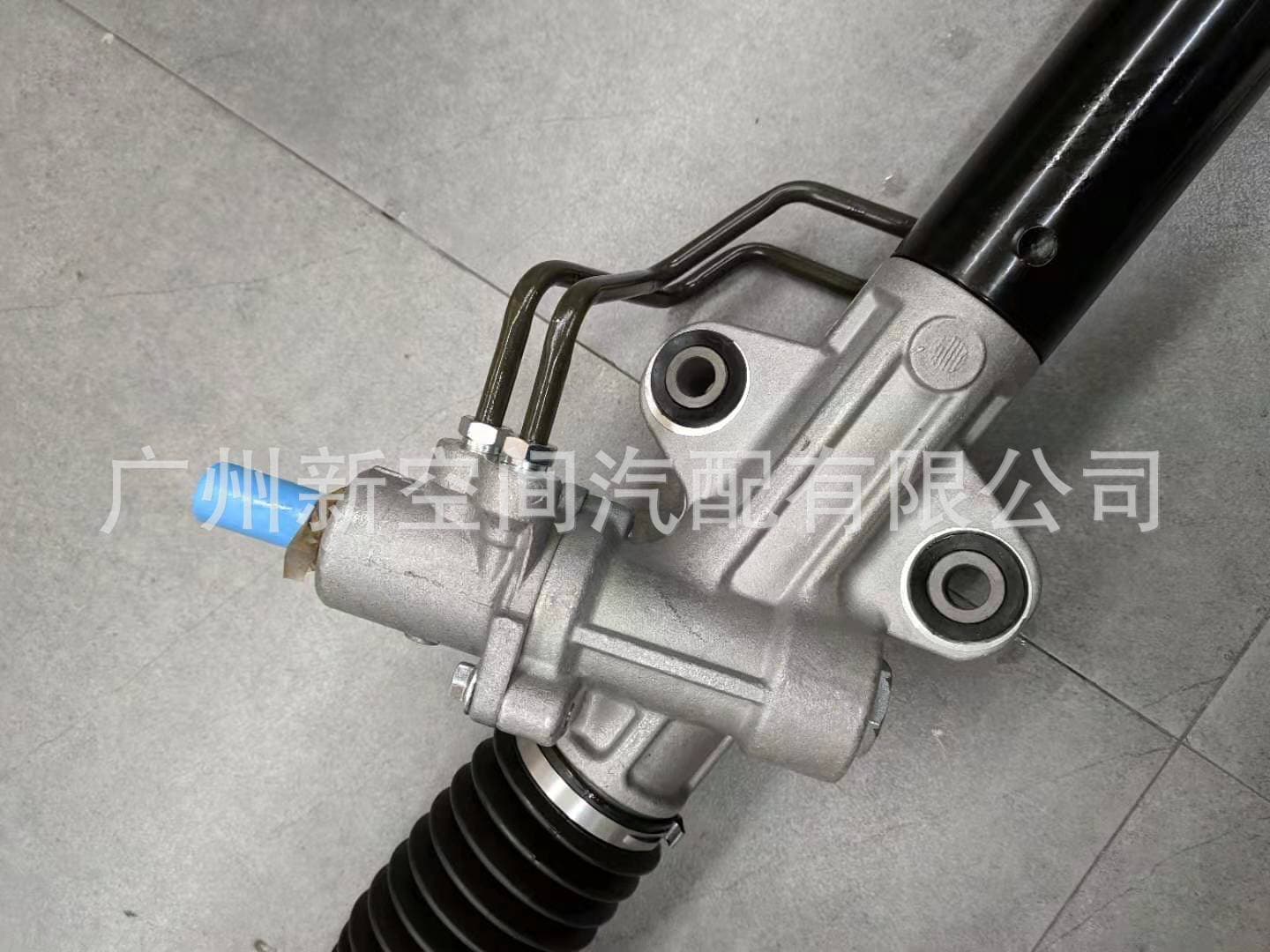 MR333500 Compatible with Mitsubishi L200 KB4T 2.5TD Steering Gear