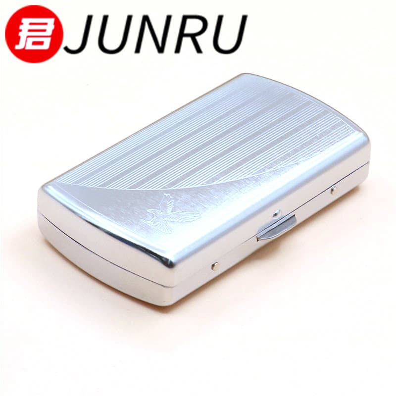 Stainless Steel Embossed Metal Cigarette Case Pressed Carved Anti-Squeeze Cigarette Case Men's Portable Smoking Accessory Direct Sale