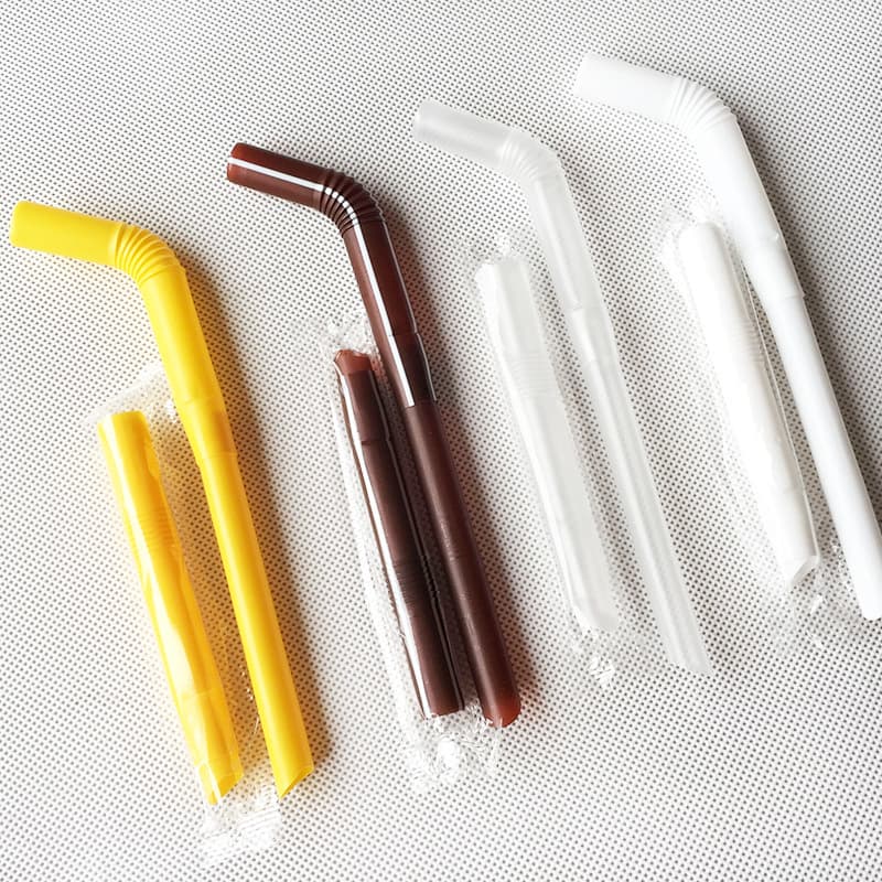 Disposable telescopic straws for sale, with thickened pointed tips for milk tea, coffee, and other beverages.