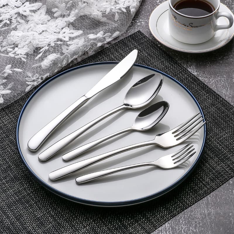 Mirror Finish 304 Stainless Steel Western Cutlery 5-Piece Set Knife Fork Spoon Elegant Hotel Tableware Gift with Logo