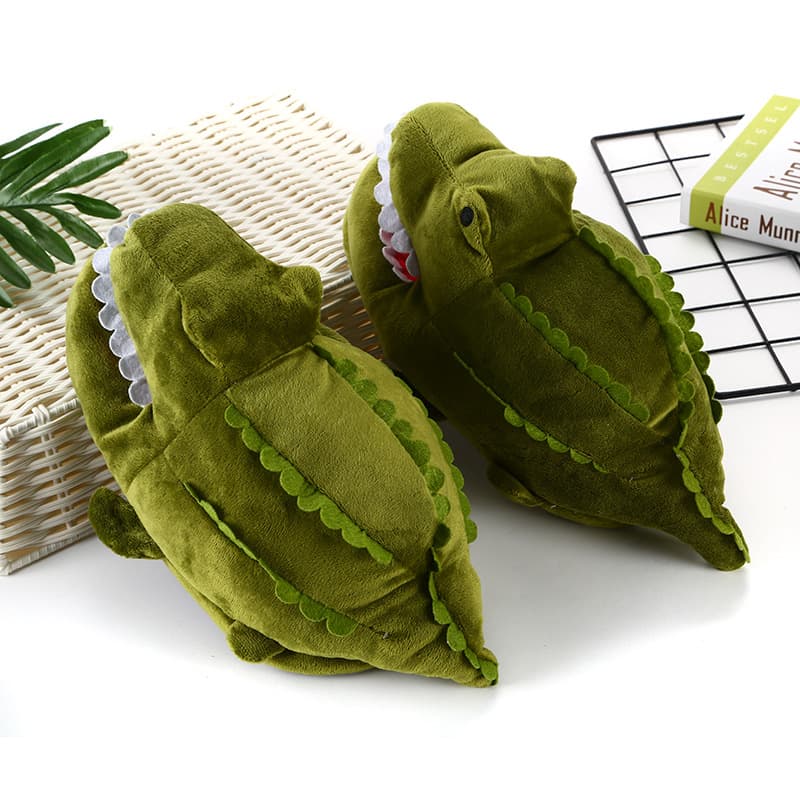 New Winter Crocodile Slippers Home Daily Use Couple Plush Indoor Adult Anti-slip Full Cover Slippers
