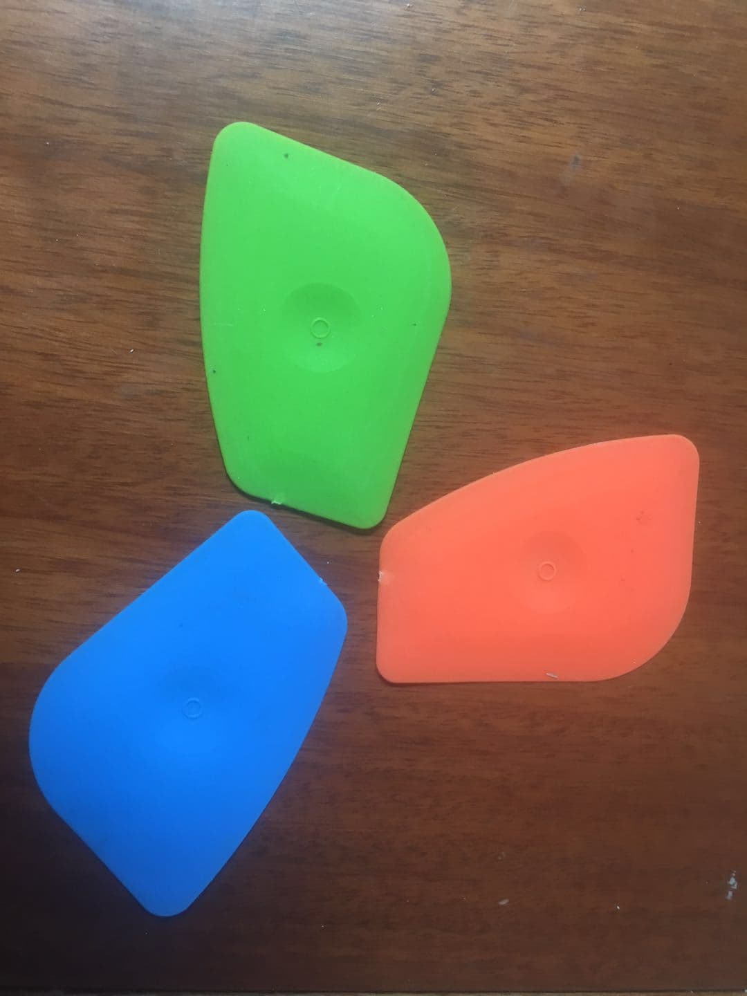 Disassembly Tools: Leaf Thin Blades and Plastic Scrapers