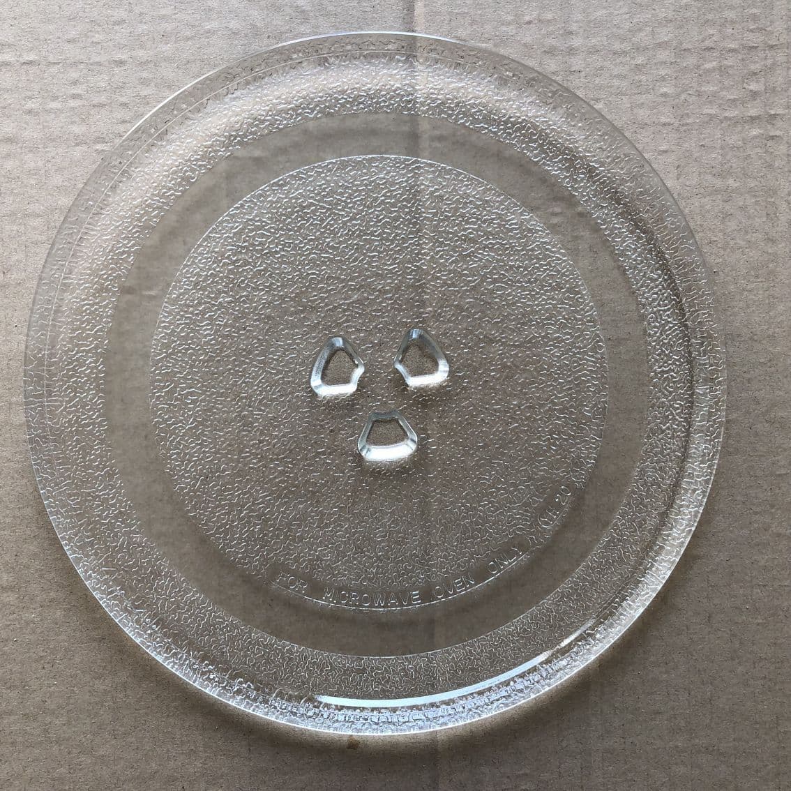 Factory Direct Microwave Glass Turntable Microwave Glass Plate Tray Center Triangle Diameter 24.5CM
