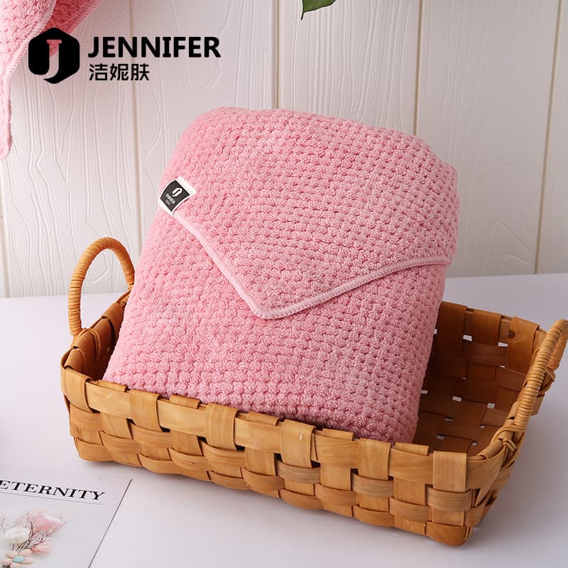 Factory wholesale Beibei Fleece solid color beach towels, household bath towels, microfiber absorbent, quick-drying, and soft.