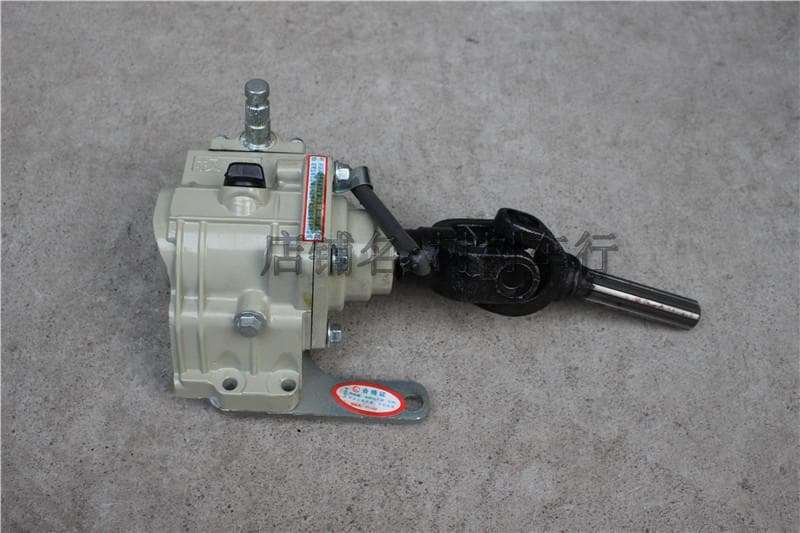 Four-Wheel ATV Beach Buggy Parts, Big Bull & Hummer Shaft Drive Differential Rear Axle Reverse Gear Universal Joint