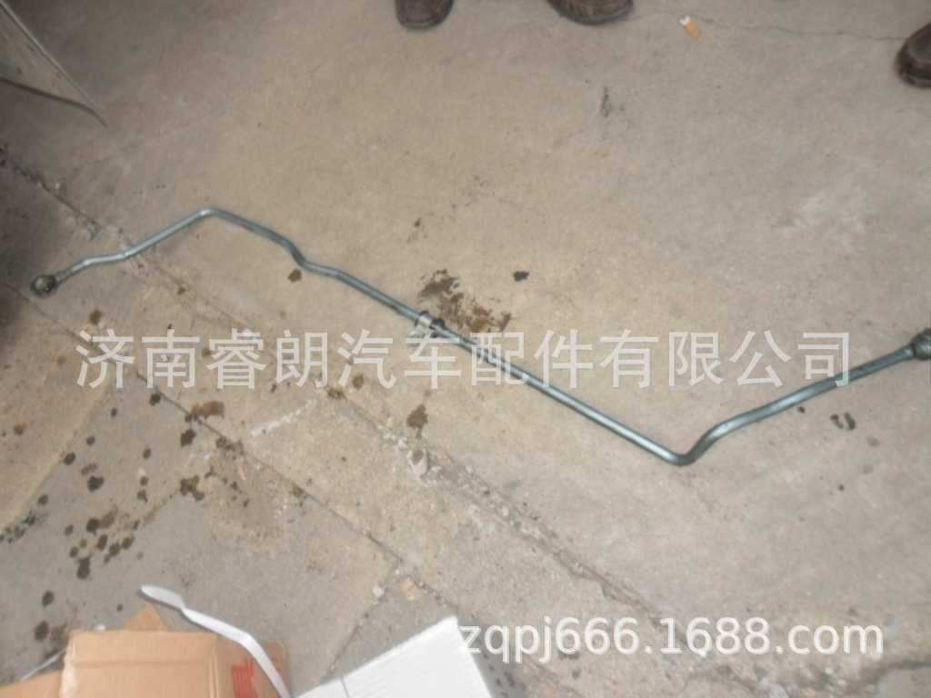 Production and Wholesale of HOWO Dump Truck Parts VG1540110441 Turbocharger Coolant Inlet Pipe
