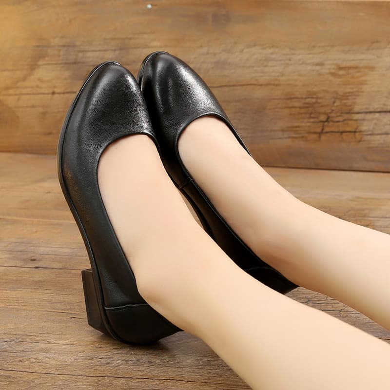 Spring and Autumn Women's Shallow Mouth Single Toe Cowhide Thick Heel Workwear Women's Shoes Medium Heel Work Shoes Comfortable Commuting Shoes Cover Feet