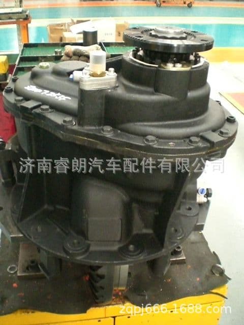Production and wholesale of Sinotruk Howo SITRAK complete parts 711-35600-6564 MCY1370 Intermediate drive unit