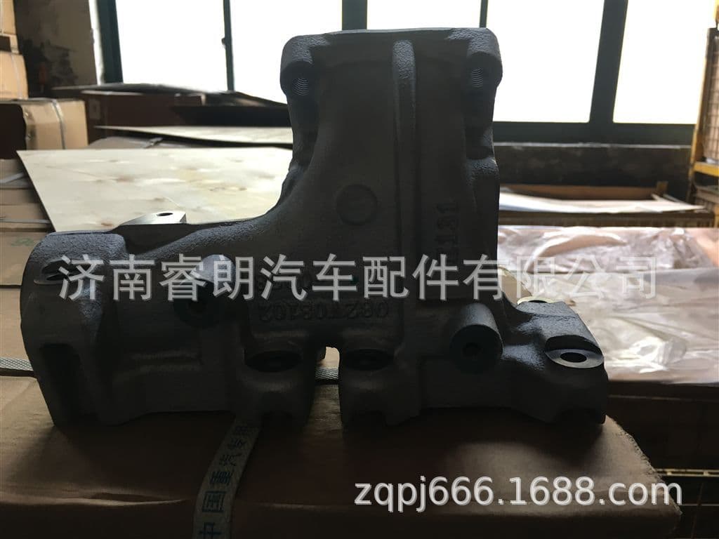 Production and wholesale of Sinotruk Howo SITRAK complete vehicle parts 082V08102-0078 Cylinder 3 and 4 exhaust manifold