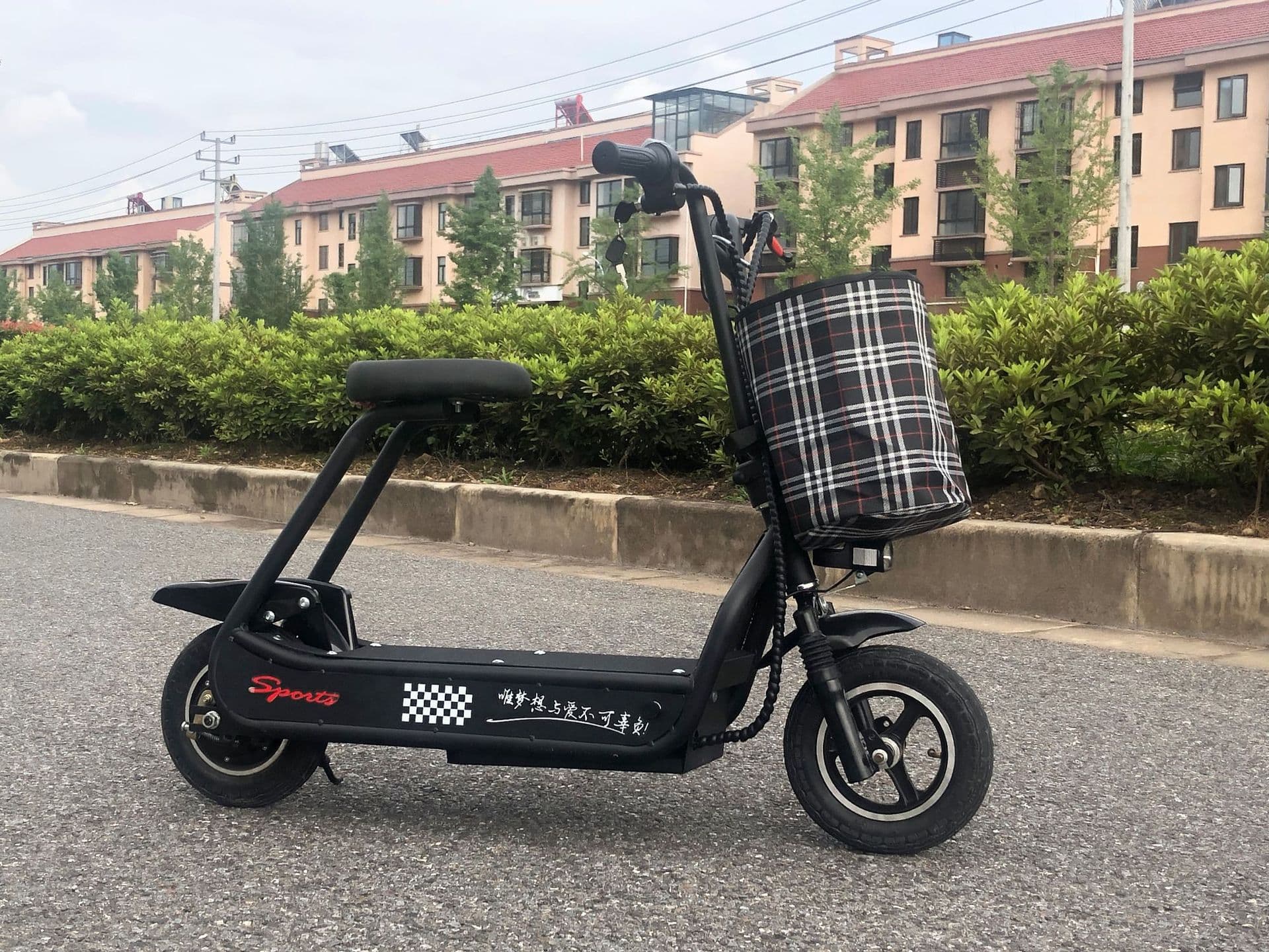 Electric Three-Wheel Drift Scooter Twist Balance Car Children's Lithium Battery Kart Adult Plaza Rental