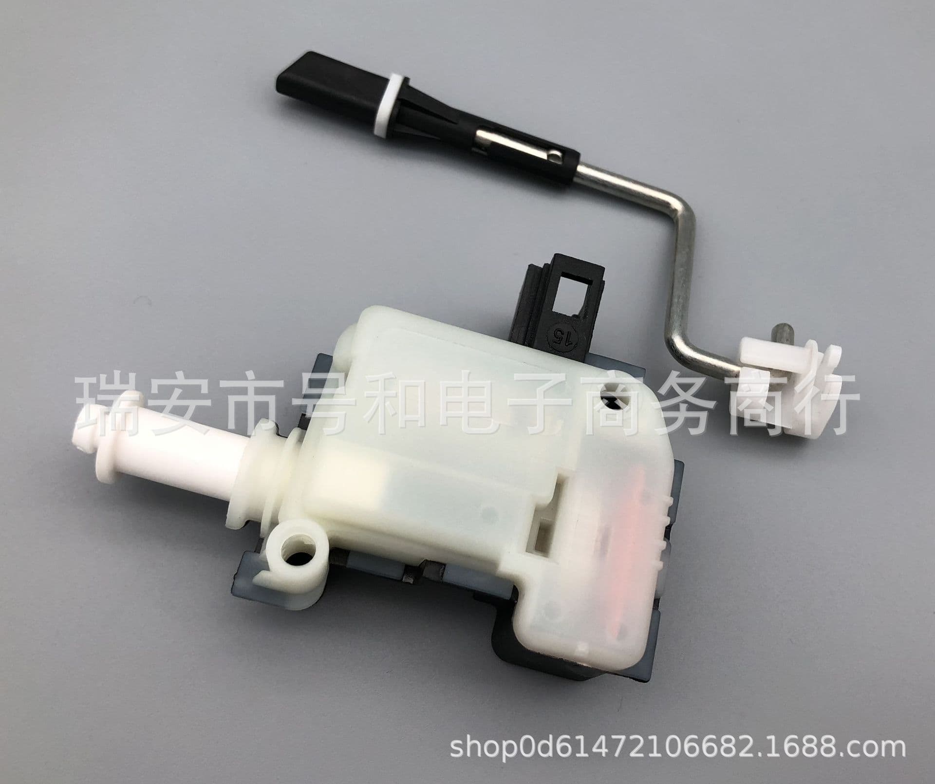 Sagitar Jetta Golf SAIC Maxus fuel tank cap motor fuel tank cap latch 1K5959782
