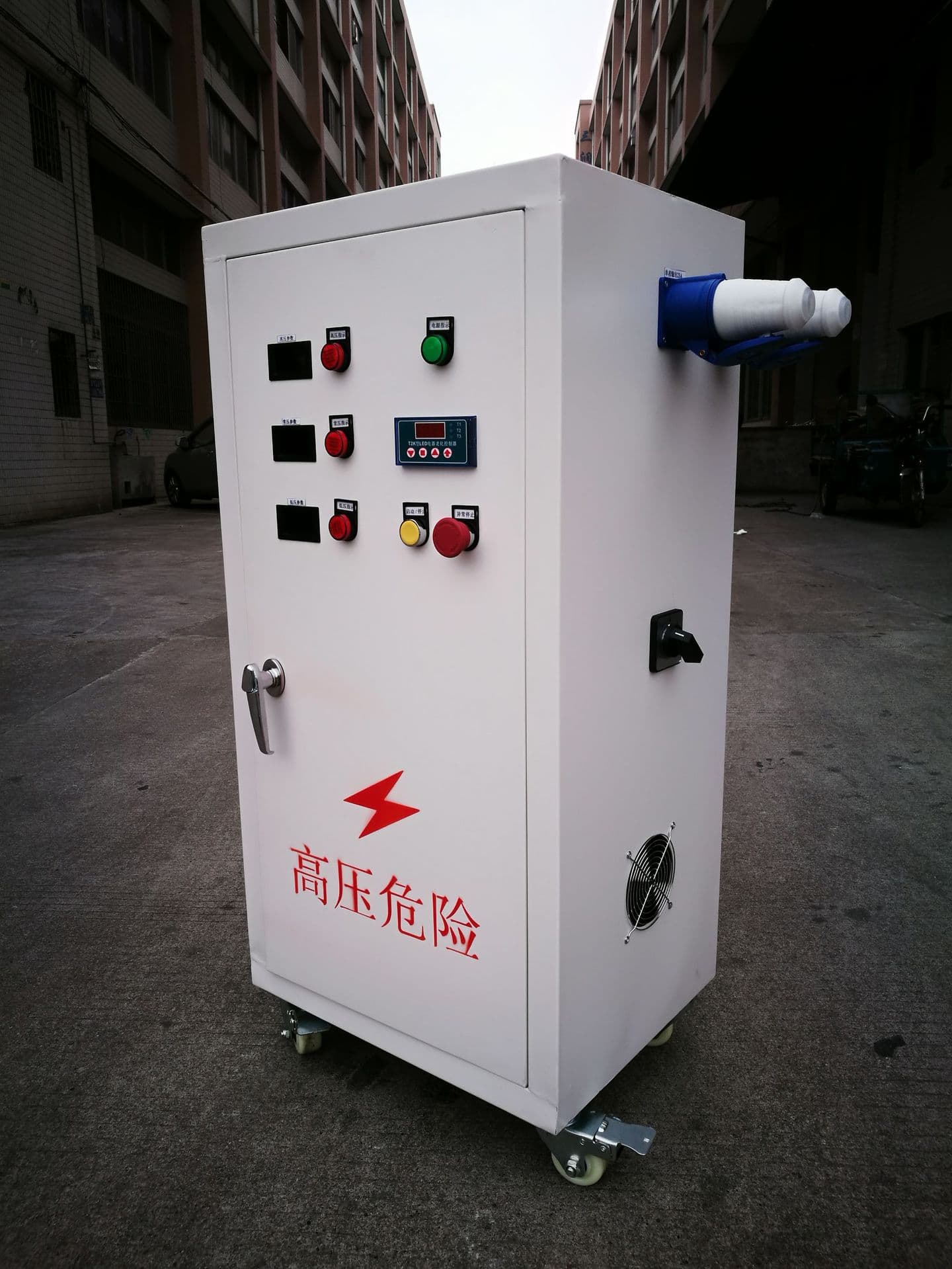 Factory supply, wide voltage electrical lighting power supply aging control box