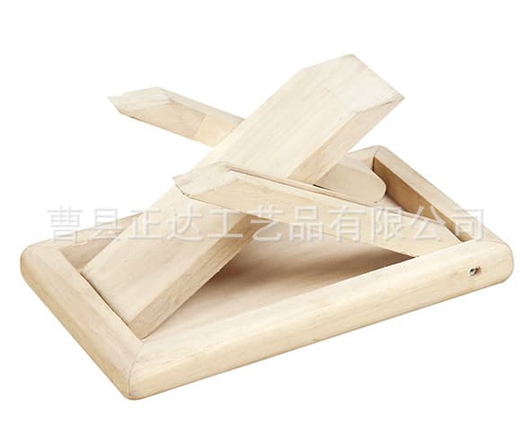 Supply wooden cabin display boards, boxes, frames, and other crafts. Bulk orders get preferential pricing. General store.