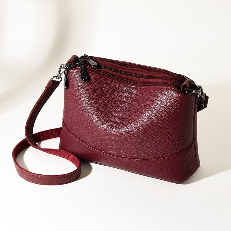 2019 Autumn/Winter New Style Middle-Aged and Elderly Mother's Bag, Shoe Style, Shoulder Bag, Stylish and Versatile, Wholesale, Dropshipping Available, Small Women's Bag