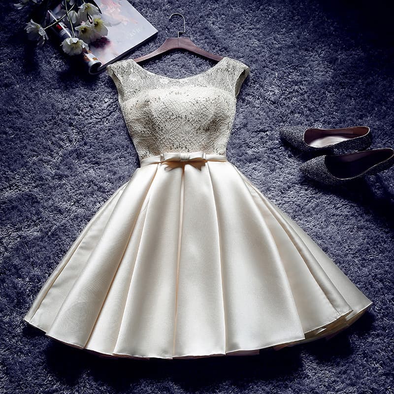 2021 New Bridesmaid Dress Banquet Dress Sister Dress Bridesmaid Group Bridal Dress Short Graduation Dress Model Room Hanging Sample