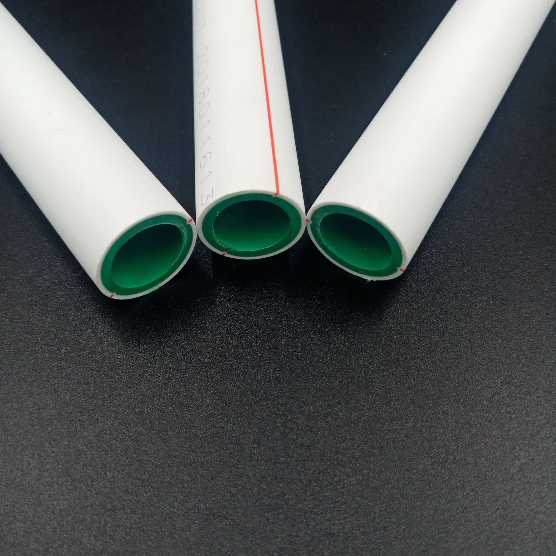 PPR pipes and fittings Shanghai pipe cold and hot water pipe home installation premium PPR double-layer pipe dual-color water supply pipe