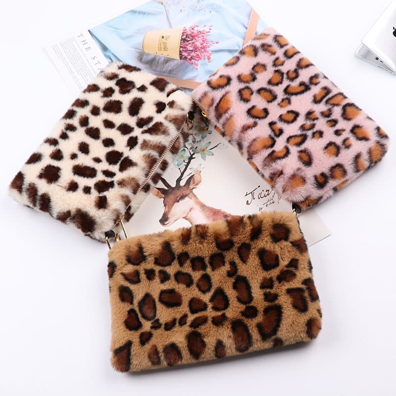 Autumn/winter new plush bag for women, Korean version leopard print small square bag, single-shoulder crossbody rabbit fur bag, coin purse cross-border
