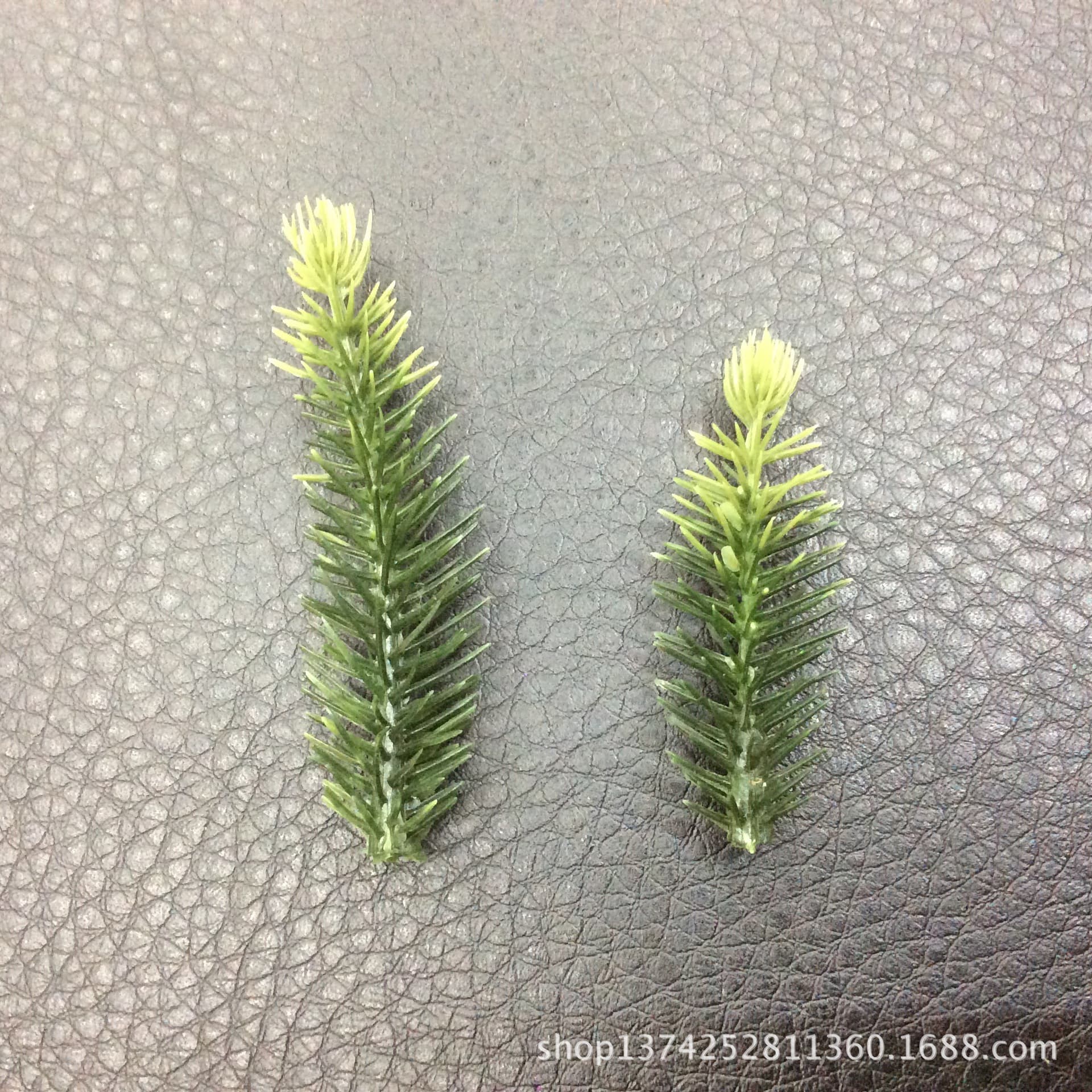 Artificial Tree Branches Artificial Pine Grass Christmas Tree Christmas Holiday Wreath Christmas Snowflake Landscape Decoration Accessories Plastic Pine Grass