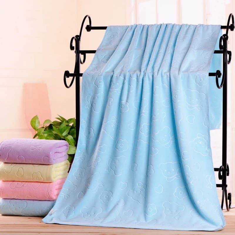 Factory Wholesale Bath Towels, Nano Microfiber Embossed Bear Towels, Adult Beach Towels, Promotional Gifts and Giveaways