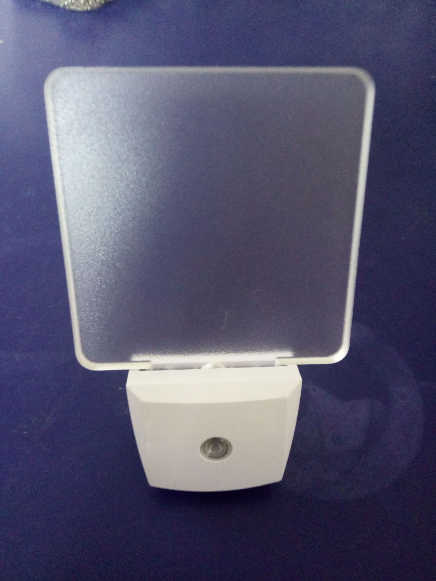 Light Control Smart Creative Motion Sensor Soft Night Light, Eye Protection, Hot-selling for Foreign Trade Wholesale