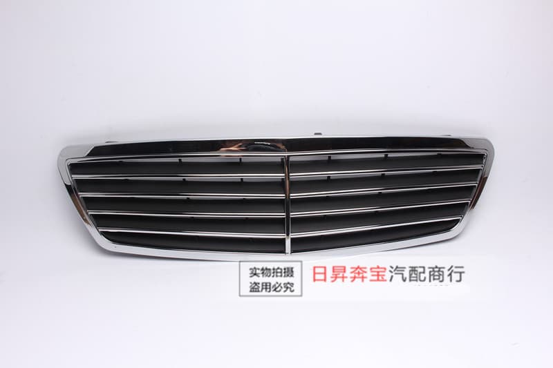 Suitable for MerCedes-benz C-Class W203 C200 C220 C320C350C300C280C260 Grille Cover Grille