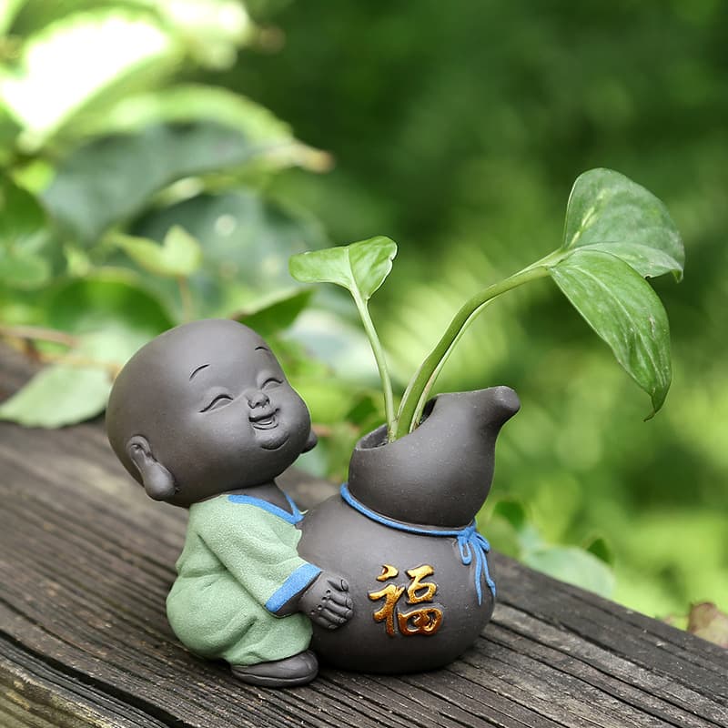 Little Monk Hydroponic Tea Pet Ornament, Cultivable Zen-style Novice Monk for Tea Table, Mini Flower Vase, Zisha Wealth-attracting Decoration