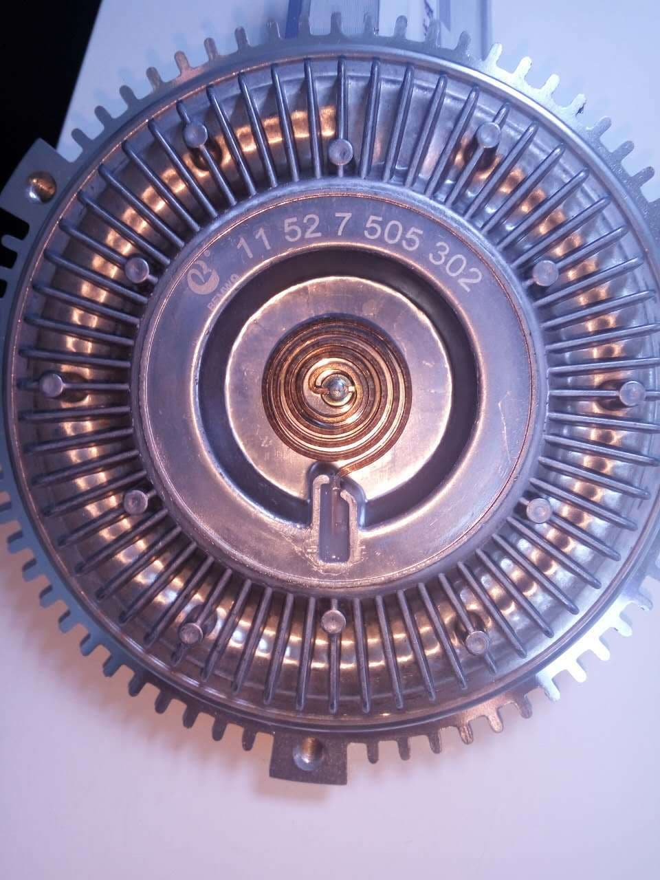 Compatible with BMW 3 Series 5 Series X5 Engine E46 Fan E39 Coupler E38 Clutch E53 Fan Holder 520