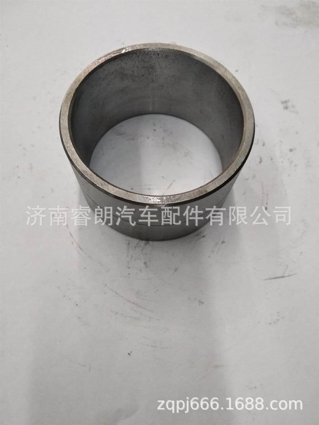Manufacturer and wholesaler of Sinotruk Steyr Howo Haoyun parts DC6J70T-053 intermediate shaft spacer.
