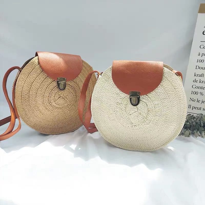 New summer minimalist round straw woven bag, summer beach bag, women's vacation bag, rattan shoulder bag.