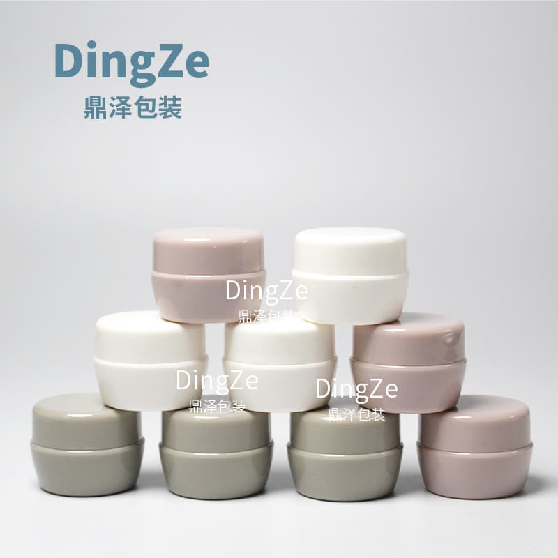 Nail gel bottle spot 5gpp sub-bottled Japanese plastic packaging material cosmetics trial sample cream bottle