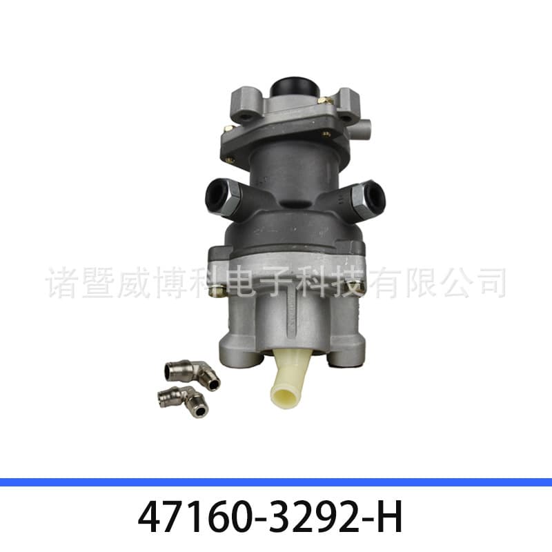 Japanese Truck Parts Brake Master Cylinder 47160-3311 47160-3322-H