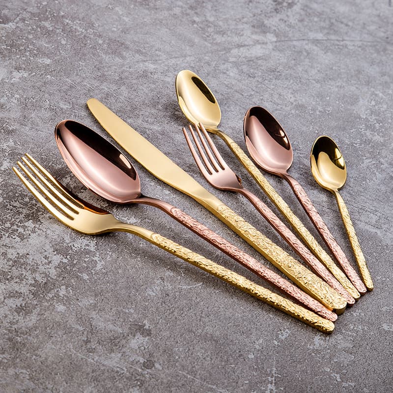 Creative Stainless Steel Knife Fork Spoon Set, Palace Embossed Vintage Western Tableware, Titanium Gold Cutlery Steak Knife Fork Spoon